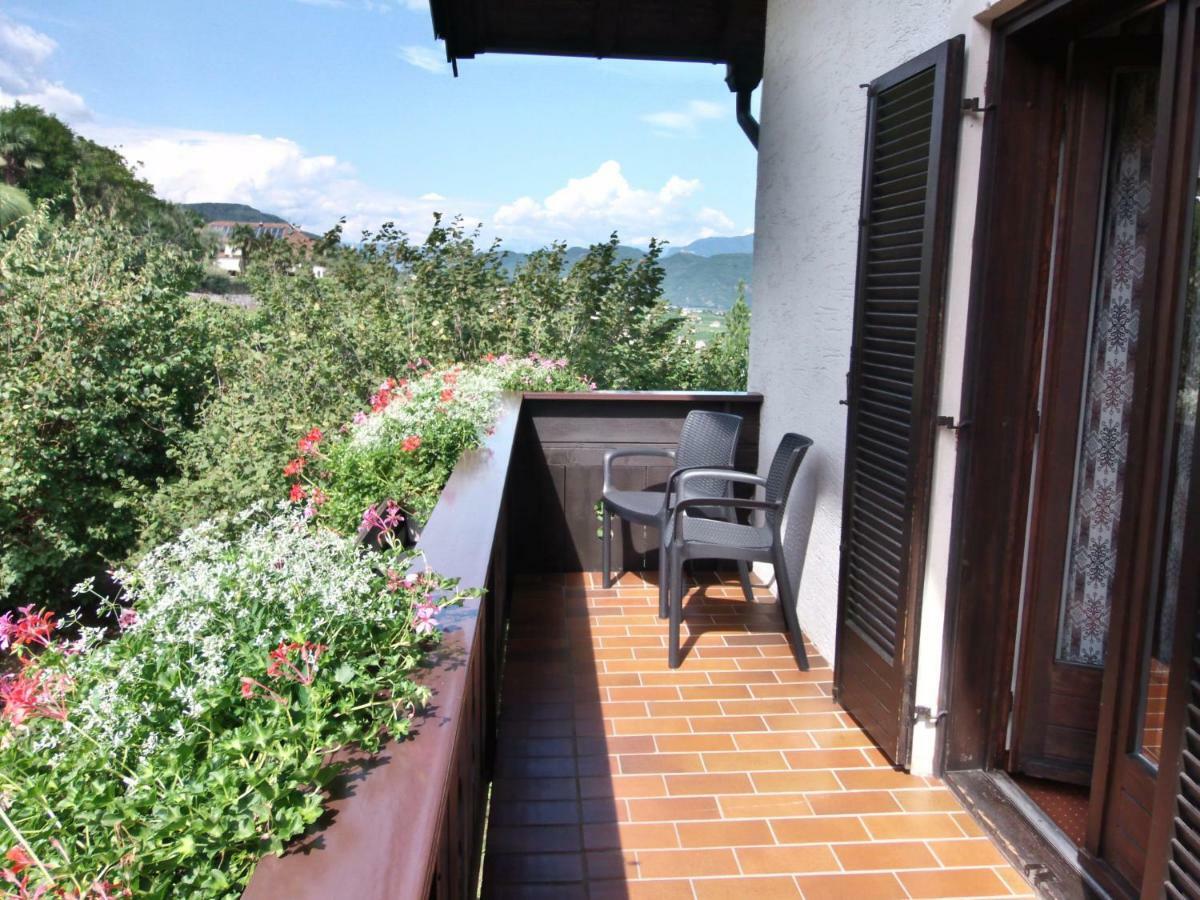 Garni Runggner Traubenhof Hotel Термено Екстериор снимка