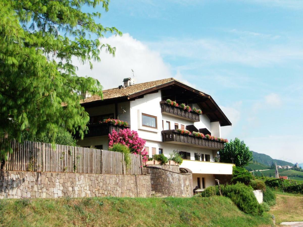Garni Runggner Traubenhof Hotel Термено Екстериор снимка