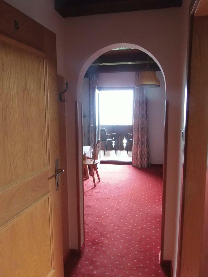 Garni Runggner Traubenhof Hotel Термено Екстериор снимка