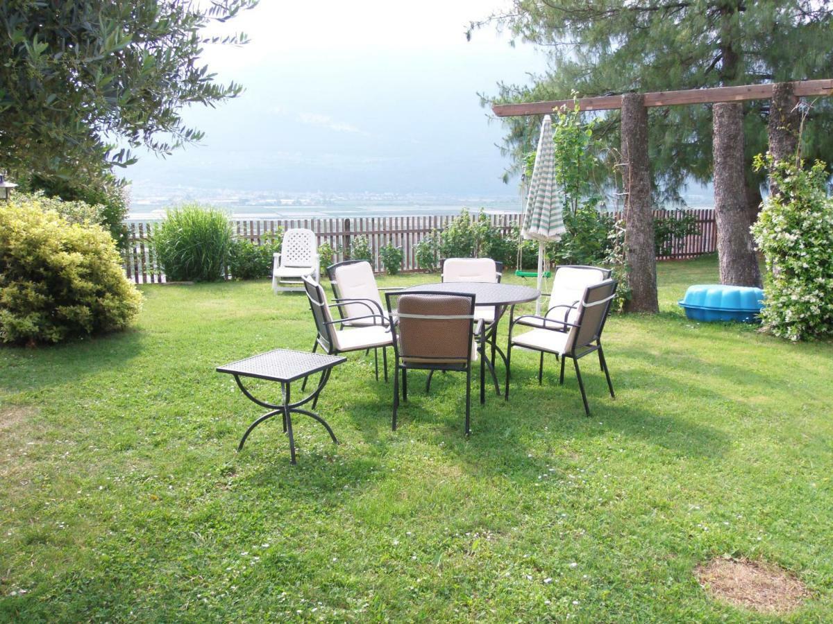 Garni Runggner Traubenhof Hotel Термено Екстериор снимка