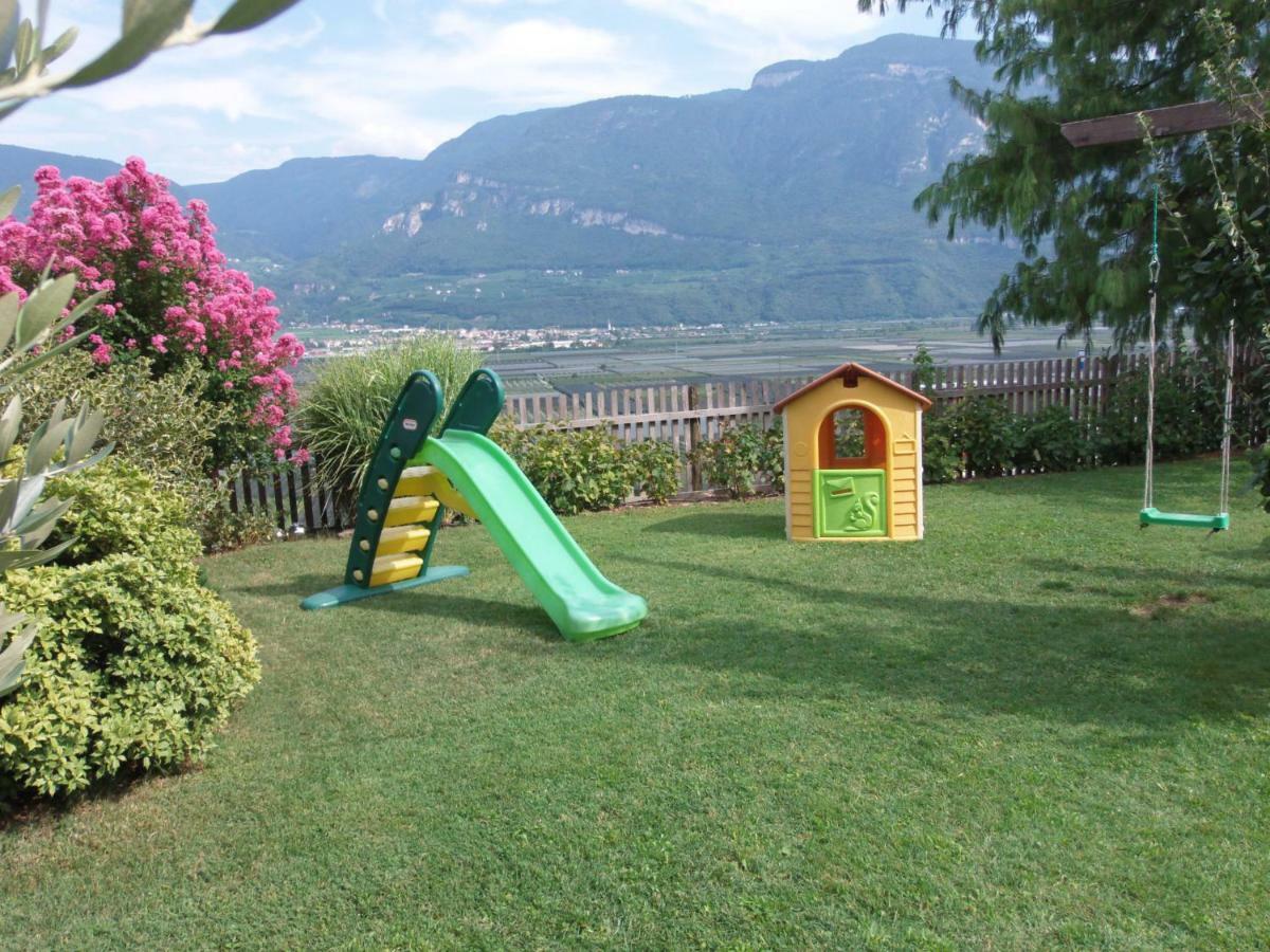 Garni Runggner Traubenhof Hotel Термено Екстериор снимка